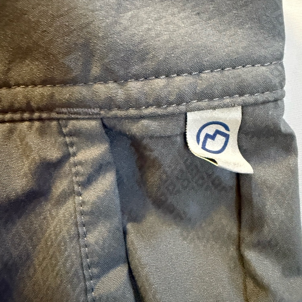 Magellan Outdoors Shorts Men's Fish Gear Water Repellent Gray Size 44 Inseam 10" - Picture 5 of 11